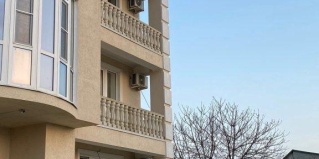 Кучугуры: Гостевой дом Микаэль