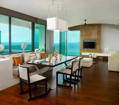 Двухместный люкс двуспальная кровать в Rayong Marriott Resort & Spa