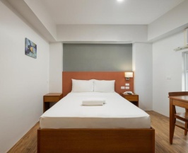 Номер Standard в Ihotel Uptown Bgc