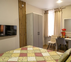 Комфорт в русском кантри стиле, 2-х местный. в Bergamo