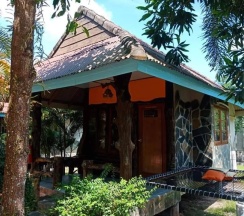 Бунгало с видом на сад в Mark House Bungalow