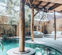 Вилла с 2 комнатами в Gili Treehouses