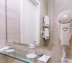 Двухместный номер Standard двуспальная кровать в Невский Гранд Энерджи