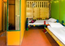 Двухместный номер Standard 2 отдельные кровати в Wild Flower Hostel Koh Lanta