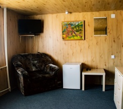 Трёхместный номер Standard с видом на горы в Манжерок