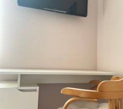 Однокомнатная квартира для семьи (для двоих) в Логос