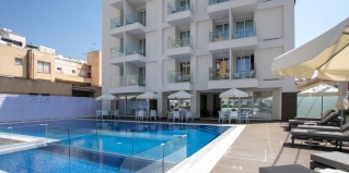 Ларнака: Отель Best Western Plus Larco Hotel