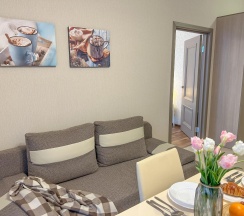 Апартаменты улучшенные Sunny Svetlogorsk 26 с видом на море с одной спальней в Sunny Svetlogorsk (Санни Светлогорск) на улице Верещагина