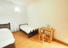 Трёхместный номер Standard в Chuan Chom Guesthouse