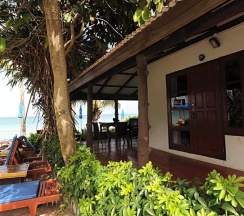 Двухместное бунгало с видом на море двуспальная кровать в Chaweng Resort