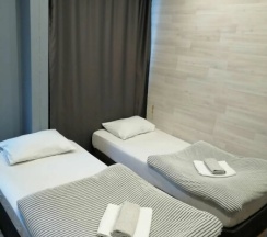 Трёхместный номер с балконом. Парк Авеню в Park Avenue Hotel