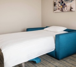 Двухместный полулюкс двуспальная кровать в Отель Courtyard by Marriott Baku