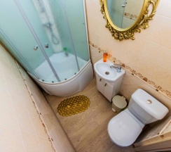 Аврора на Ленина 5 в Гостиный Дворъ и Ко