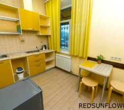 Трехместный двухкомнатный номер в Красный Подсолнух