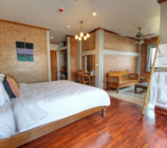 Четырёхместный номер Superior в Saeng Panya Home - Boutique Residence (SHA Plus+)