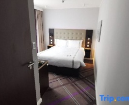 Двухместный семейный номер Standard двуспальная кровать в Premier Inn Leipzig City Oper