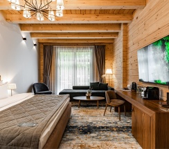 Номер Делюкс с двуспальной кроватью и видом на реку в Grand Chalet Altay
