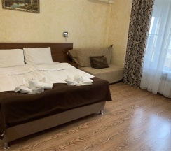 Семейный двухкомнатный с террасой и видом на море в Aqualife