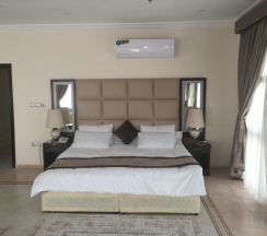 Апартаменты в Alshaheen Suites