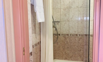 Однокомнатный с одной широкой кроватью (Standard Double) в Славянка
