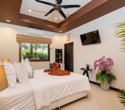 Вилла-люкс с собственным бассейном с 4 комнатами в Boutique Resort Private Pool Villa