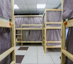 12 местный общий в Sleep Place