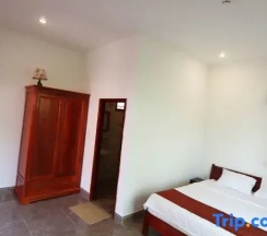 Двухместный номер Standard с балконом (двуспальная кровать) в Hong Bin Bungalow Resort