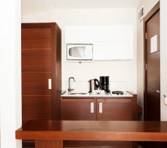 Люкс c 1 комнатой с видом на город в Sunprime Alanya Beach Hotel