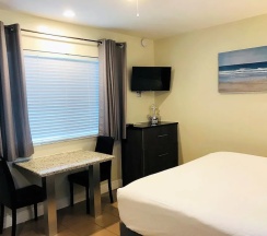 Двухместная студия в Caribbean Resort Suites