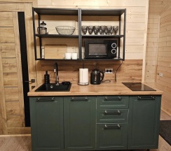 Шале Comfort с 2 комнатами с красивым видом из окна в Maas