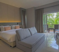 Семейный люкс с 2 комнатами с балконом в Lacol Khao Yai - A Chatrium Collection