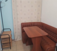 Двухкомнатные апартаменты на троих в Атмосфера
