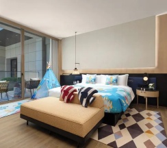 Номер Grand с видом на океан в voco Sanya Dadonghai By IHG