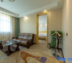 Семейный номер Standard в Dunhuang Hotel
