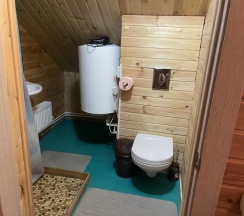 Трёхместный номер Standard с балконом в Райские яблоки