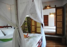 Полулюкс с балконом в Koh Mak Cococape Resort