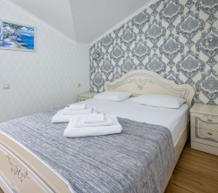 Двухместный стандарт с балконом в Avsteria