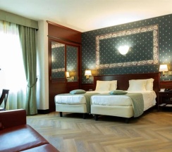 Четырёхместный номер в Отель C-Hotels Concorde