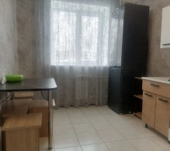 Трёхместные апартаменты с 2 комнатами в Квартира Двухкомнатная Татия на Оковецкой