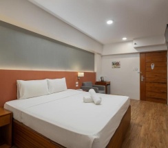 Двухместный номер Deluxe двуспальная кровать в Ihotel Uptown Bgc
