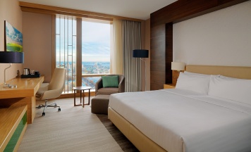 Делюкс с 1 двуспальной кроватью в Воронеж Marriott