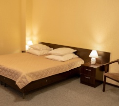 3-местный номер стандарт семейный в Аврора