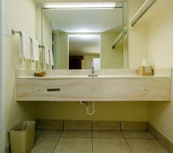 Номер Standard в Space City Inn