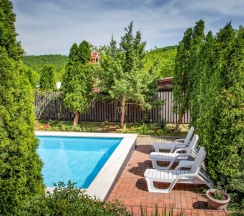 Дом в Апартаменты на п. Архипо-Осиповка ул. Зеленая 23 "VillaHoliday"