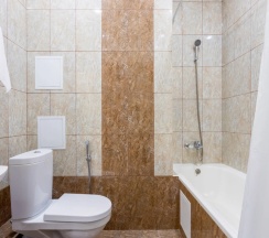 Двухместные апартаменты c 1 комнатой с балконом (двуспальная кровать) в Апартаменты на Садовой