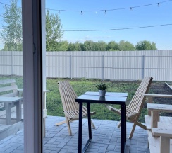 Коттедж с красивым видом из окна в Yousinn Home