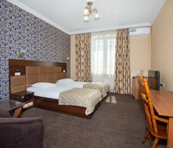 Номер делюкс №108 в Hotel central
