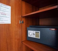 Номер стандарт с 1 двуспальной кроватью в Максима Панорама