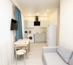 Улучшенные апартаменты с балконом в Alba inn apartments