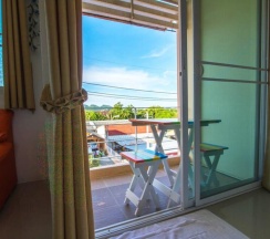 Семейный номер Standard с балконом в Lotus Suite Hua Hin